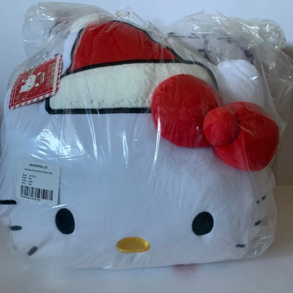 NEW Hello Kitty Christmas Pillow Set